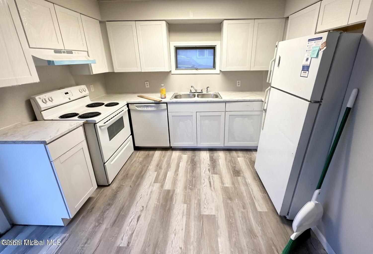 664 Myrtle Avenue Albany NY 12208