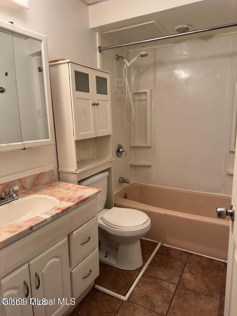 664 Myrtle Avenue Albany NY 12208
