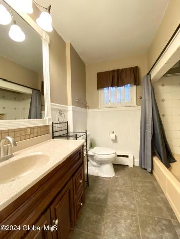 20 Calhoun Drive Troy NY 12182