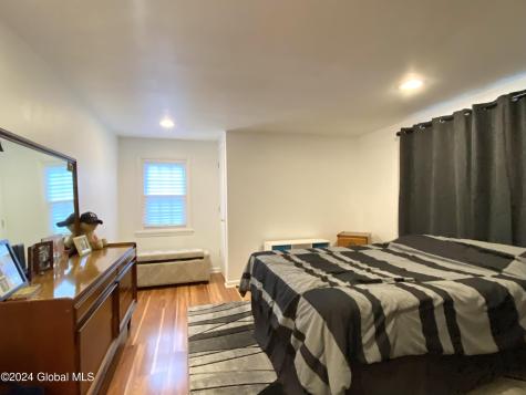20 Calhoun Drive Troy NY 12182
