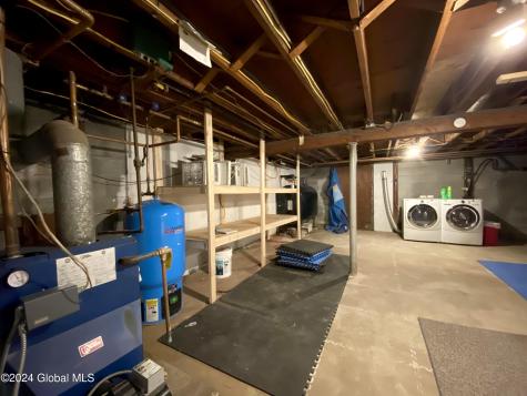 20 Calhoun Drive Troy NY 12182