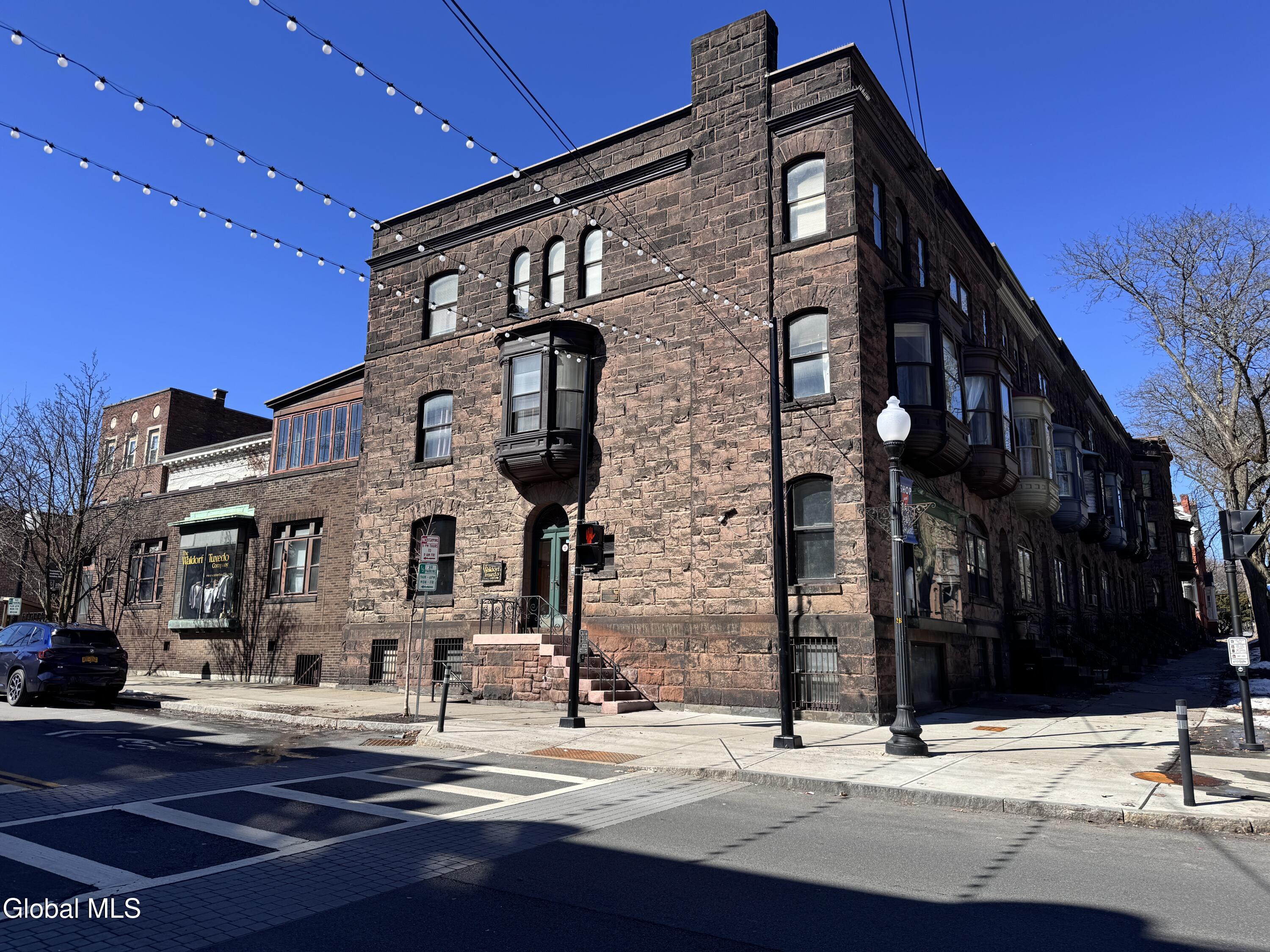 204 Lancaster Street Albany NY 12201