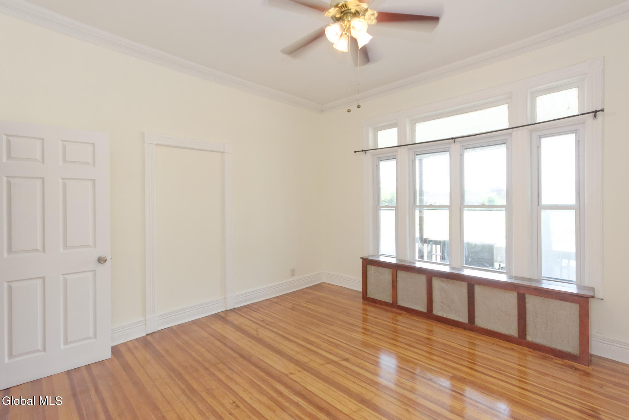 587 Washington Avenue Albany NY 12206
