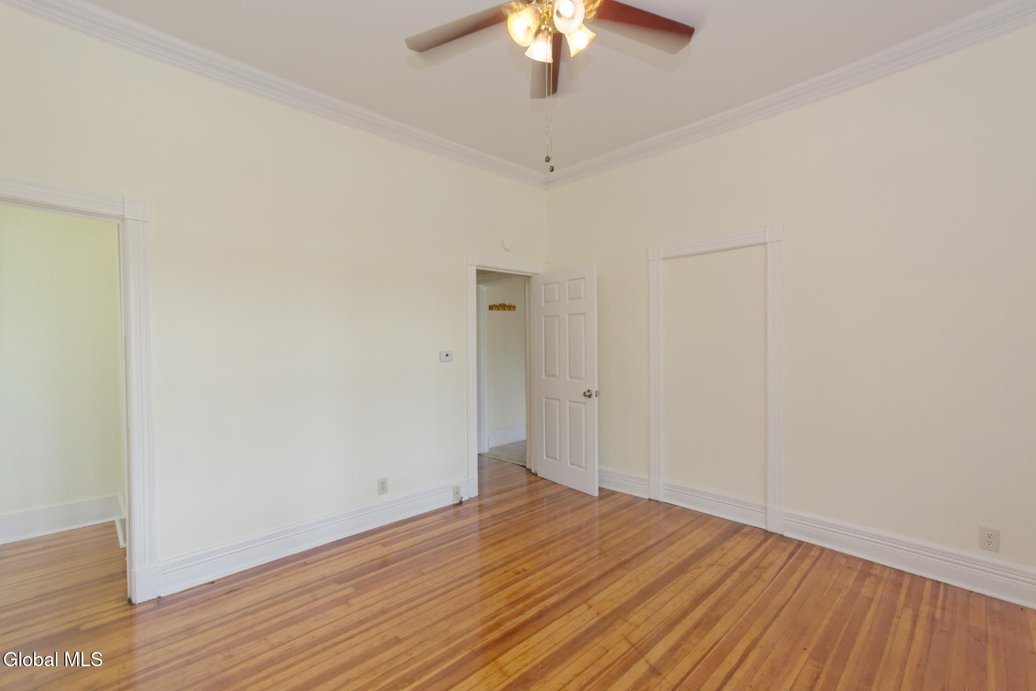 587 Washington Avenue Albany NY 12206