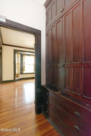 587 Washington Avenue Albany NY 12206