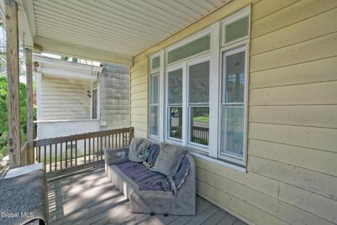 587 Washington Avenue Albany NY 12206