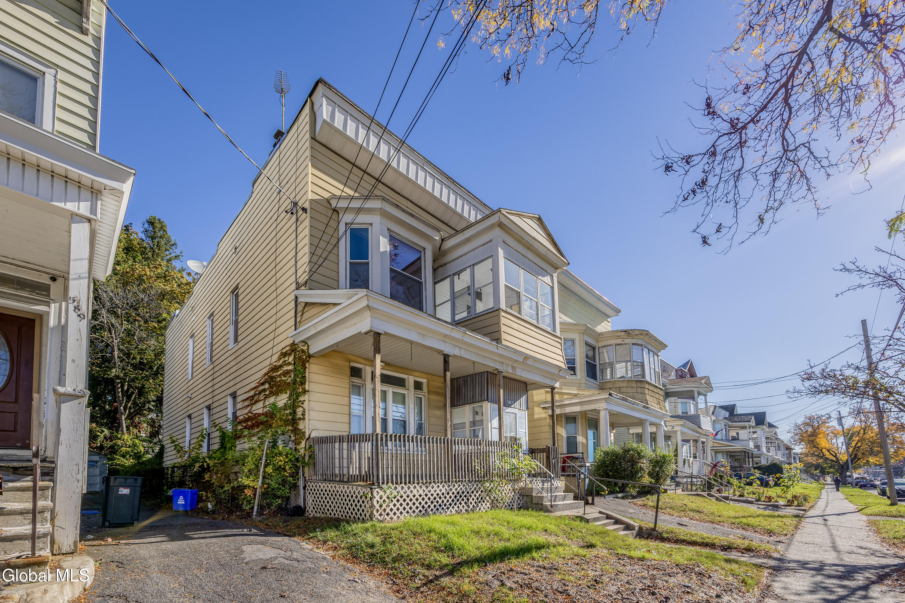 587 Washington Avenue Albany NY 12206