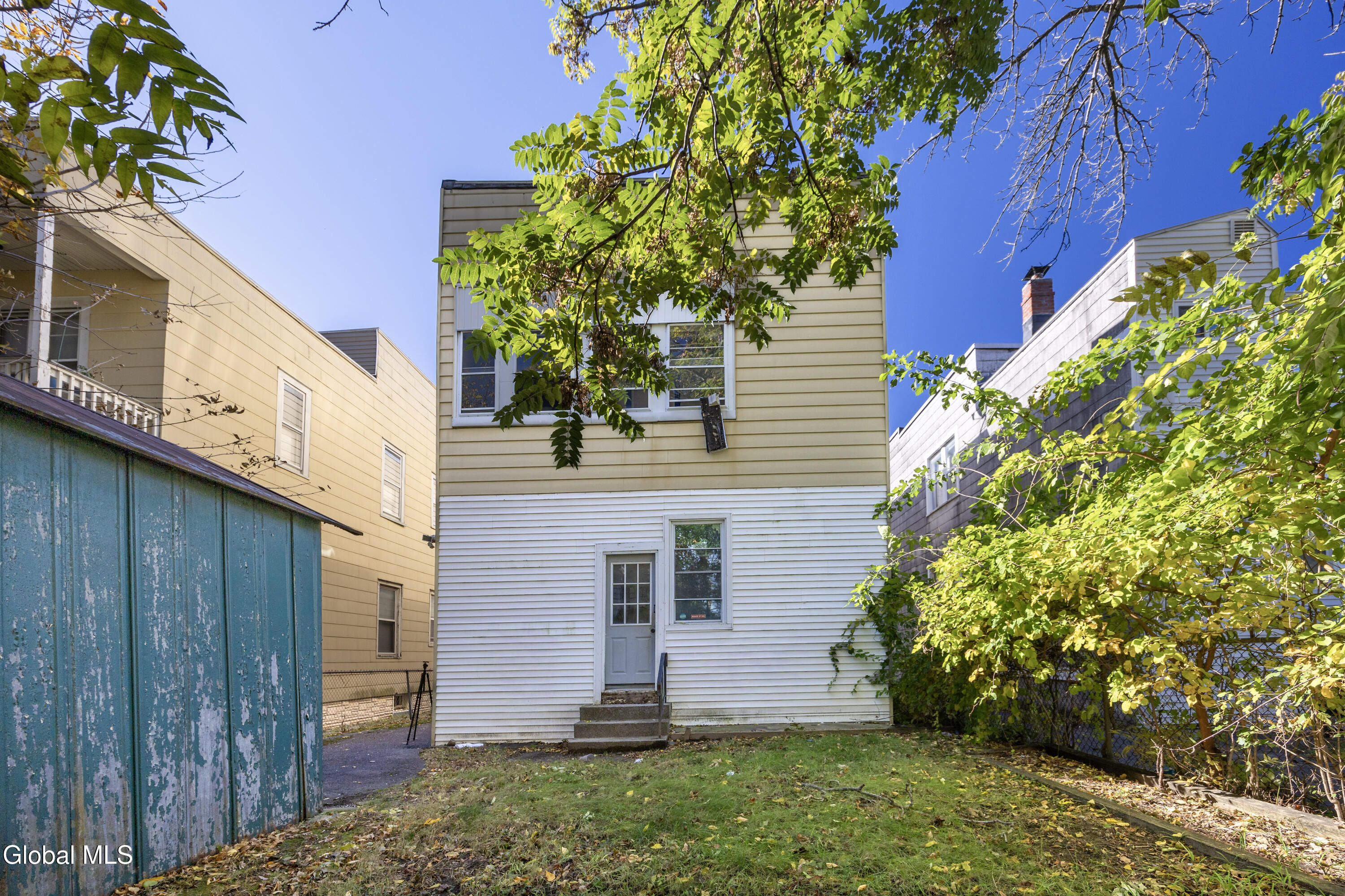 587 Washington Avenue Albany NY 12206