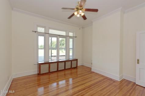 587 Washington Avenue Albany NY 12206