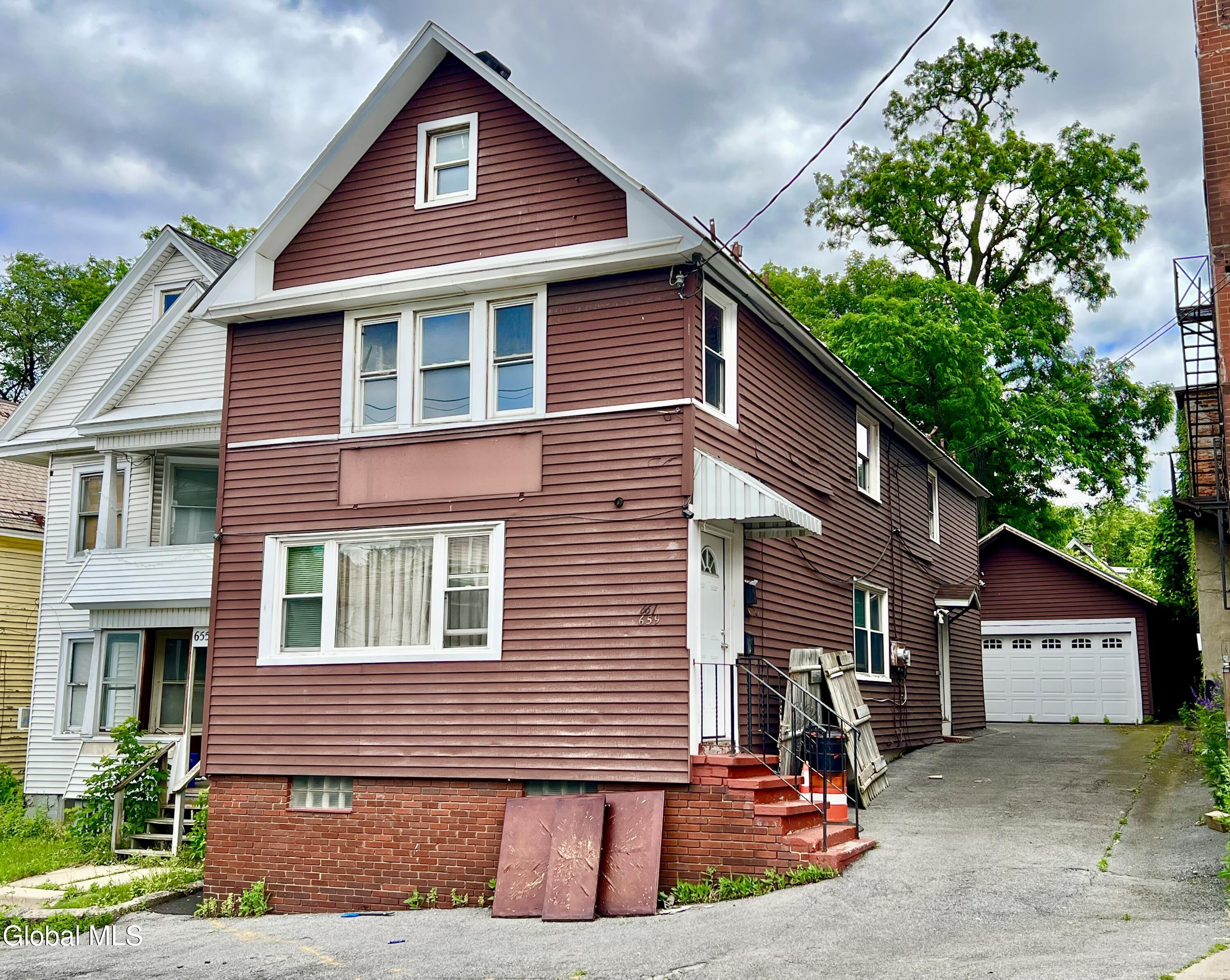 659 Crane Street Schenectady NY 12303