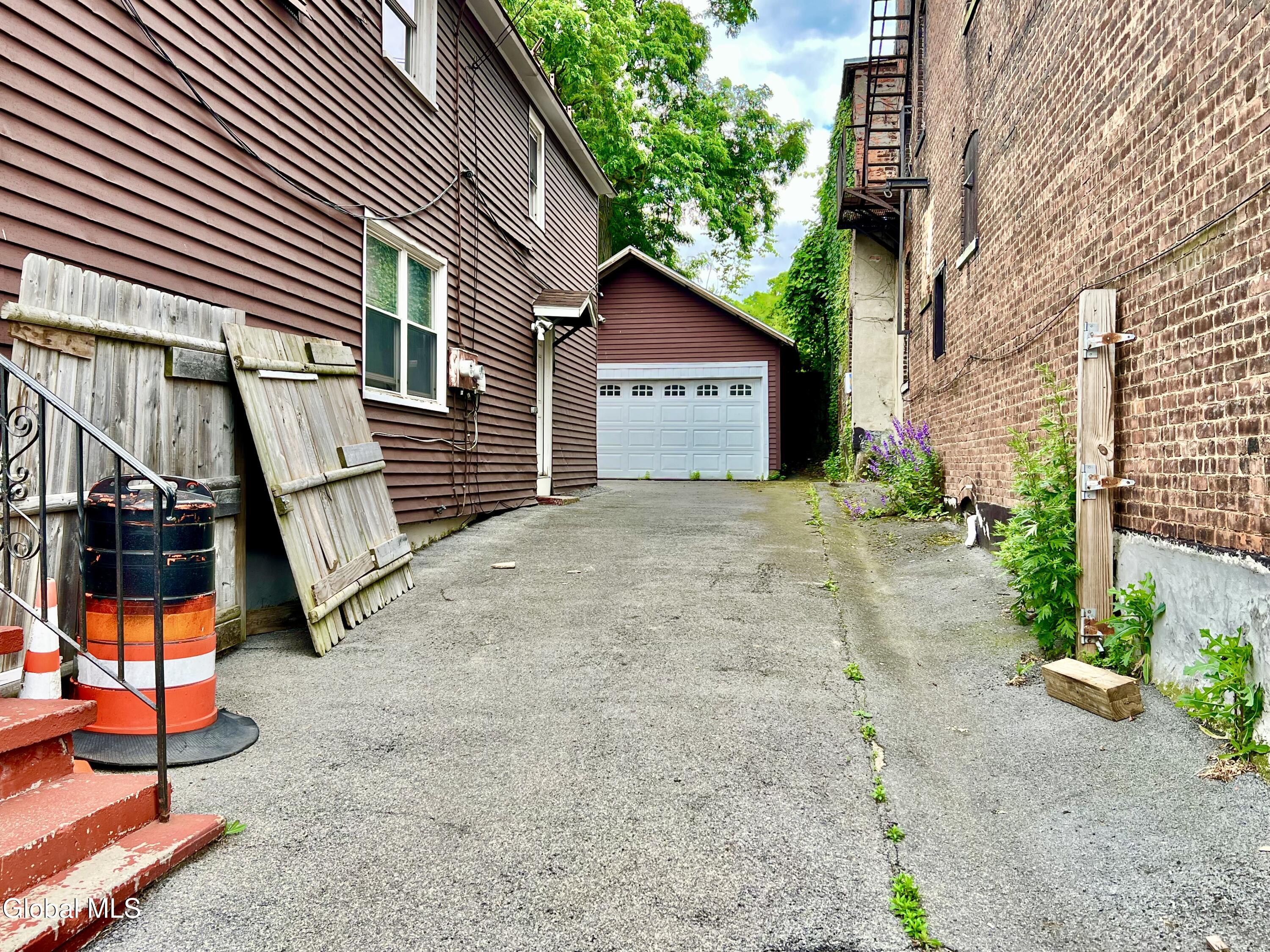659 Crane Street Schenectady NY 12303