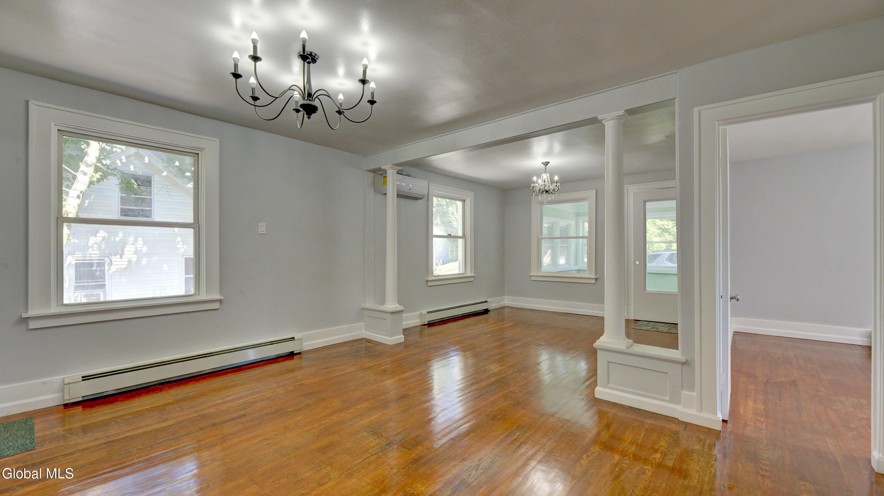 9 Mccleary Avenue Amsterdam NY 12010