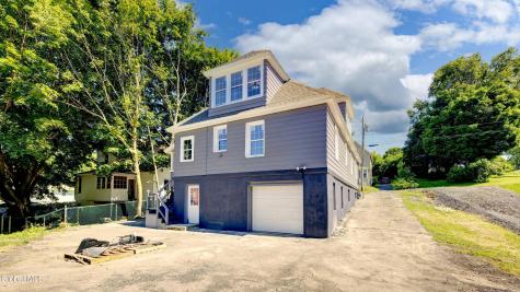 9 Mccleary Avenue Amsterdam NY 12010
