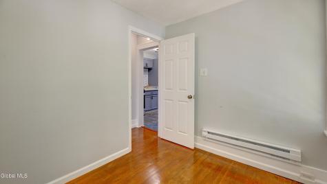 9 Mccleary Avenue Amsterdam NY 12010