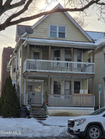 824 Madison Avenue Albany NY 12208