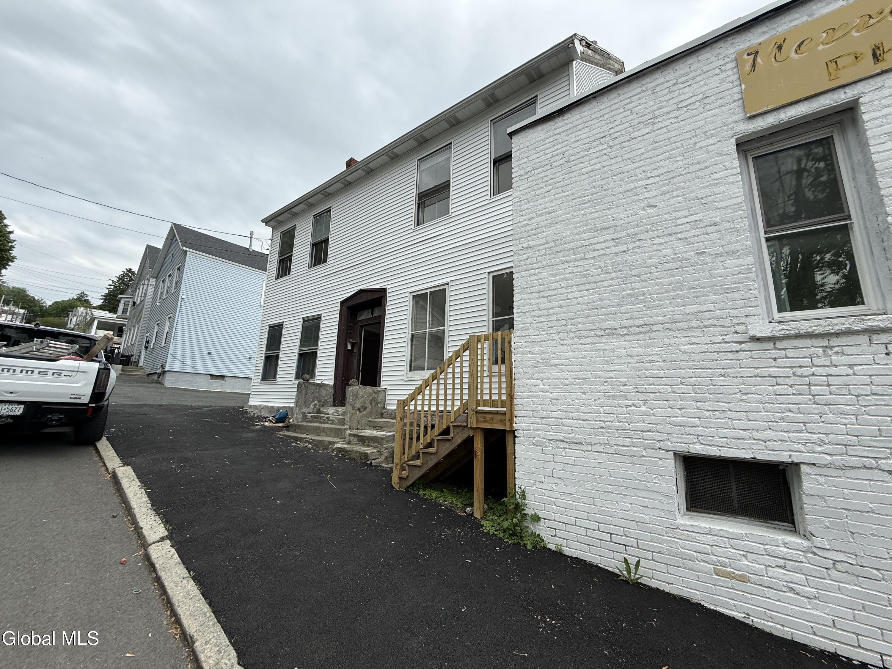 1 Lincoln Avenue Troy NY 12180