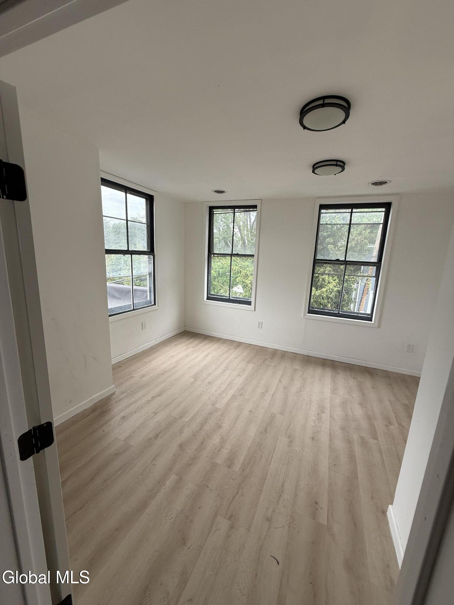 1 Lincoln Avenue Troy NY 12180