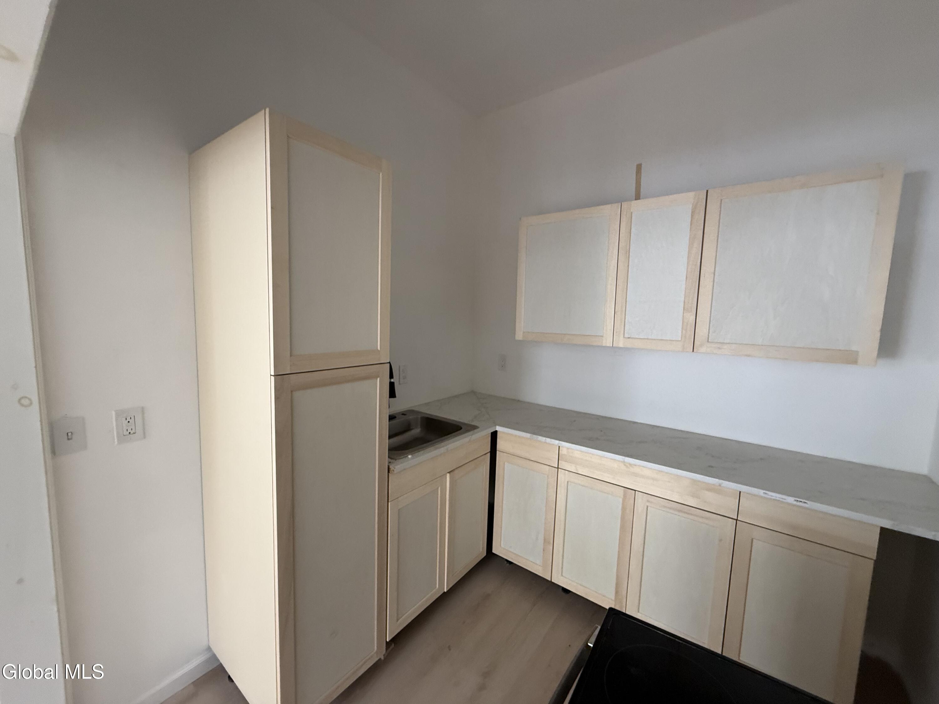 1 Lincoln Avenue Troy NY 12180