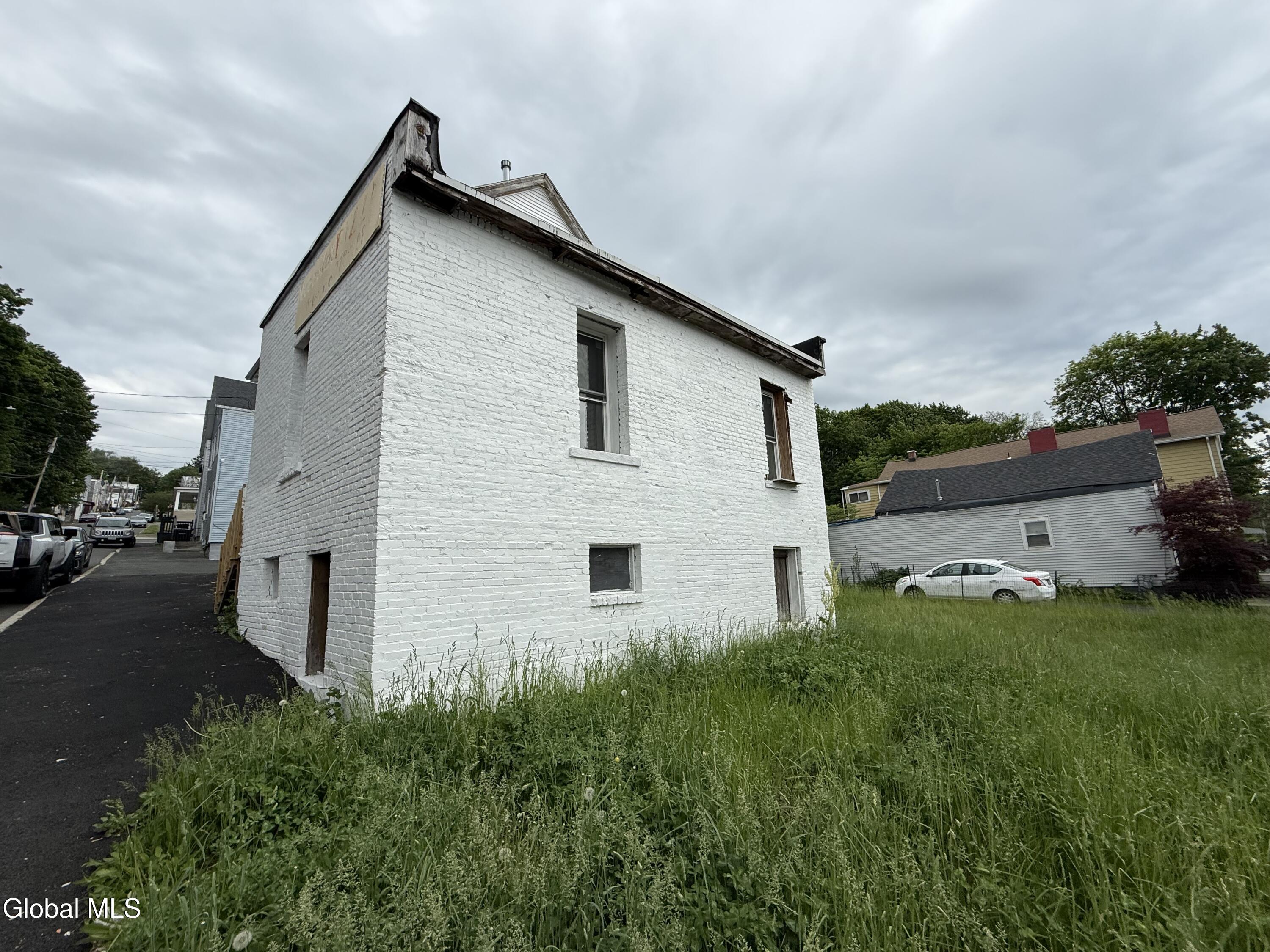 1 Lincoln Avenue Troy NY 12180