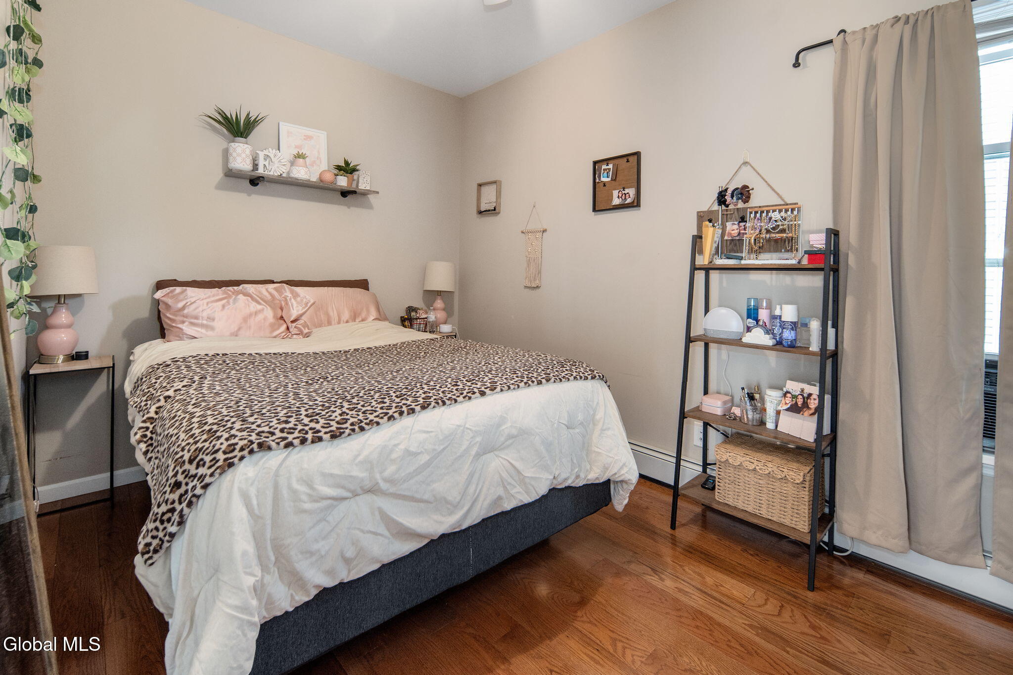 28 Pleasant Street Voorheesville NY 12186