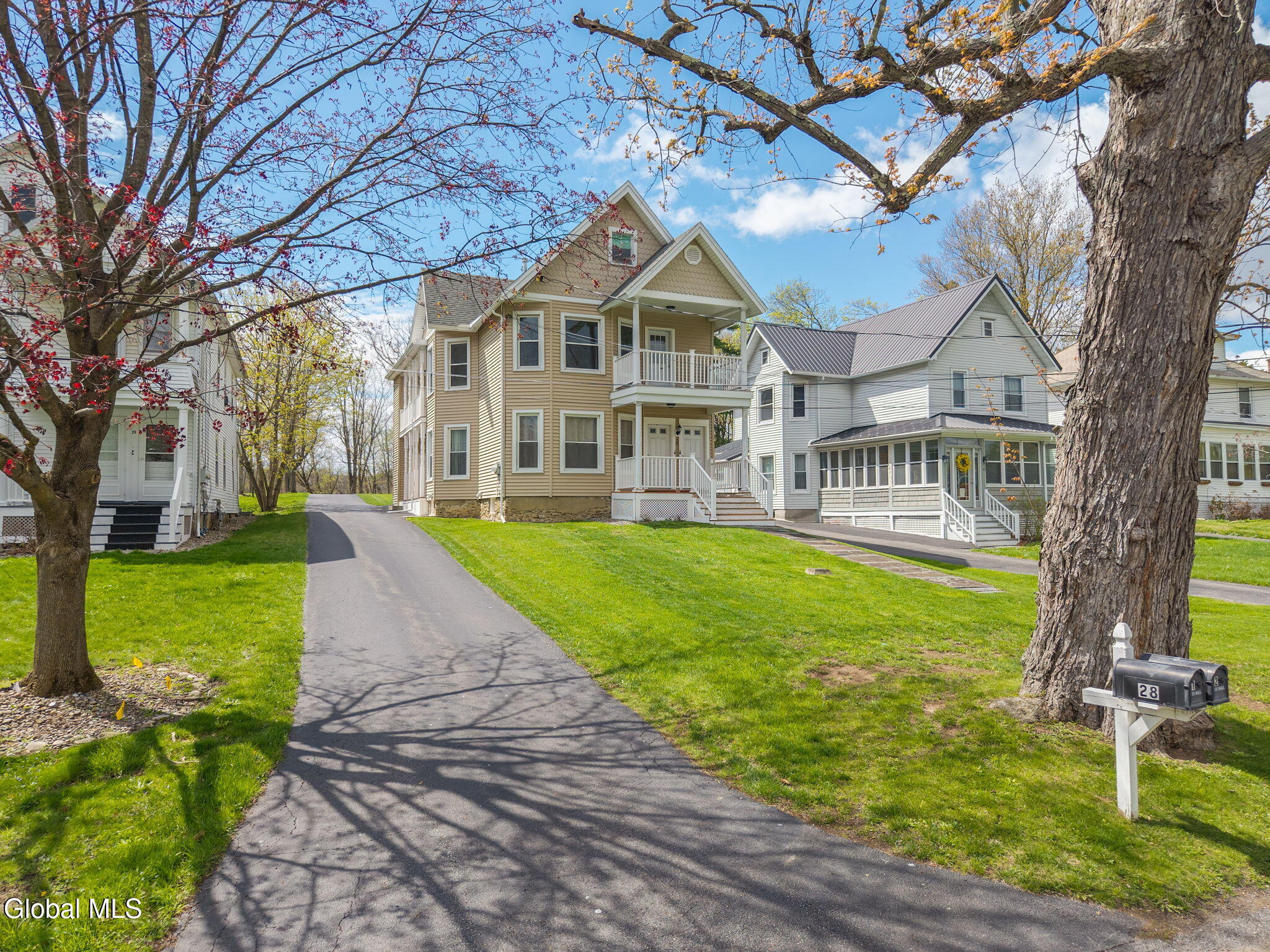 28 Pleasant Street Voorheesville NY 12186