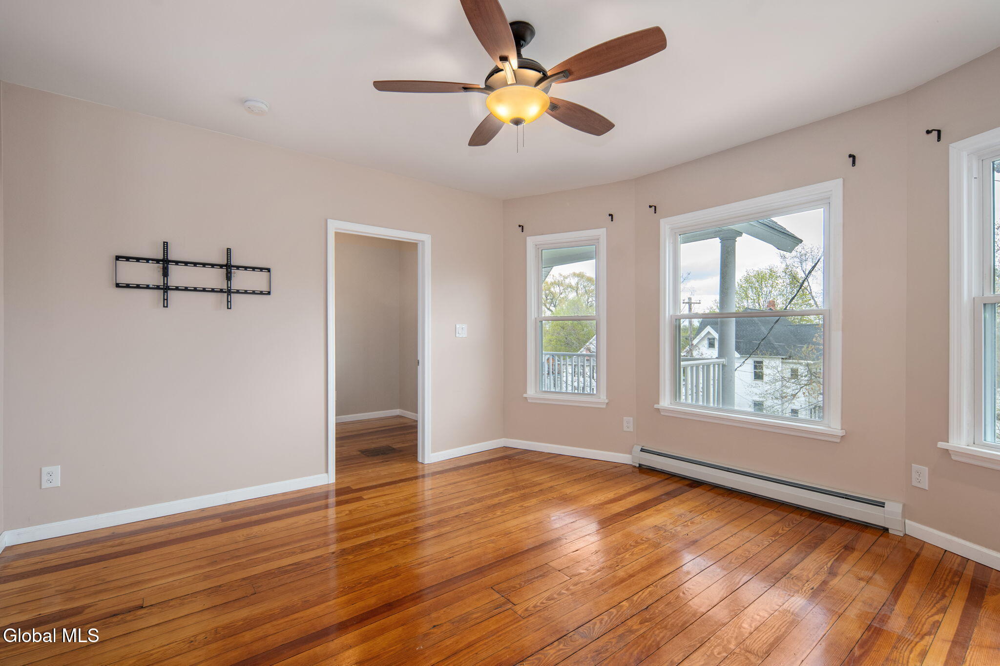 28 Pleasant Street Voorheesville NY 12186