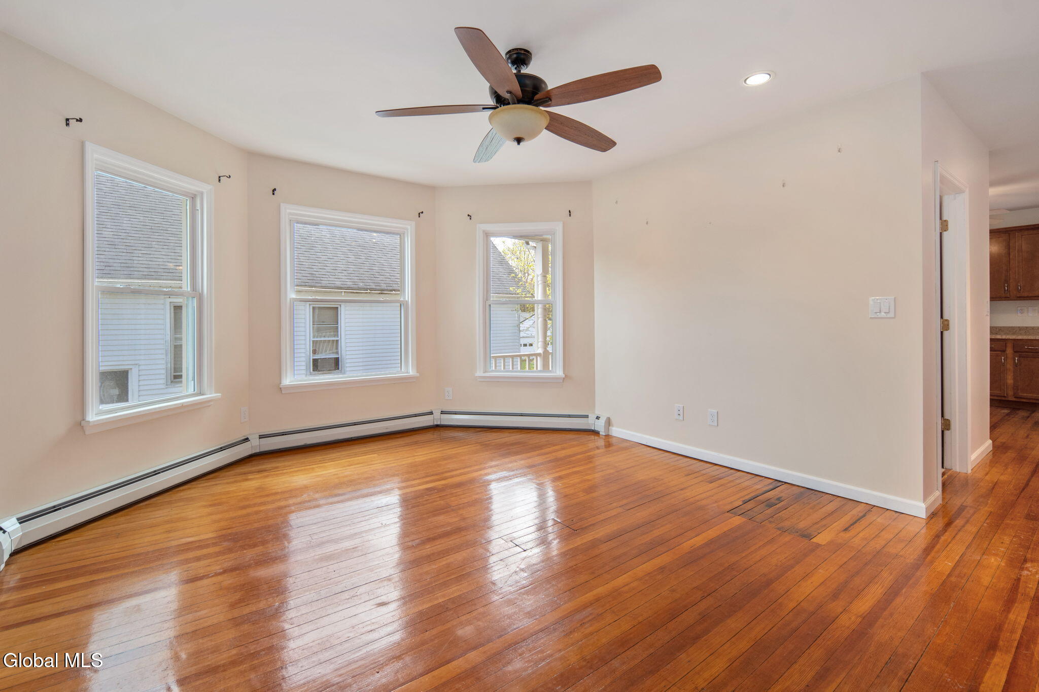 28 Pleasant Street Voorheesville NY 12186
