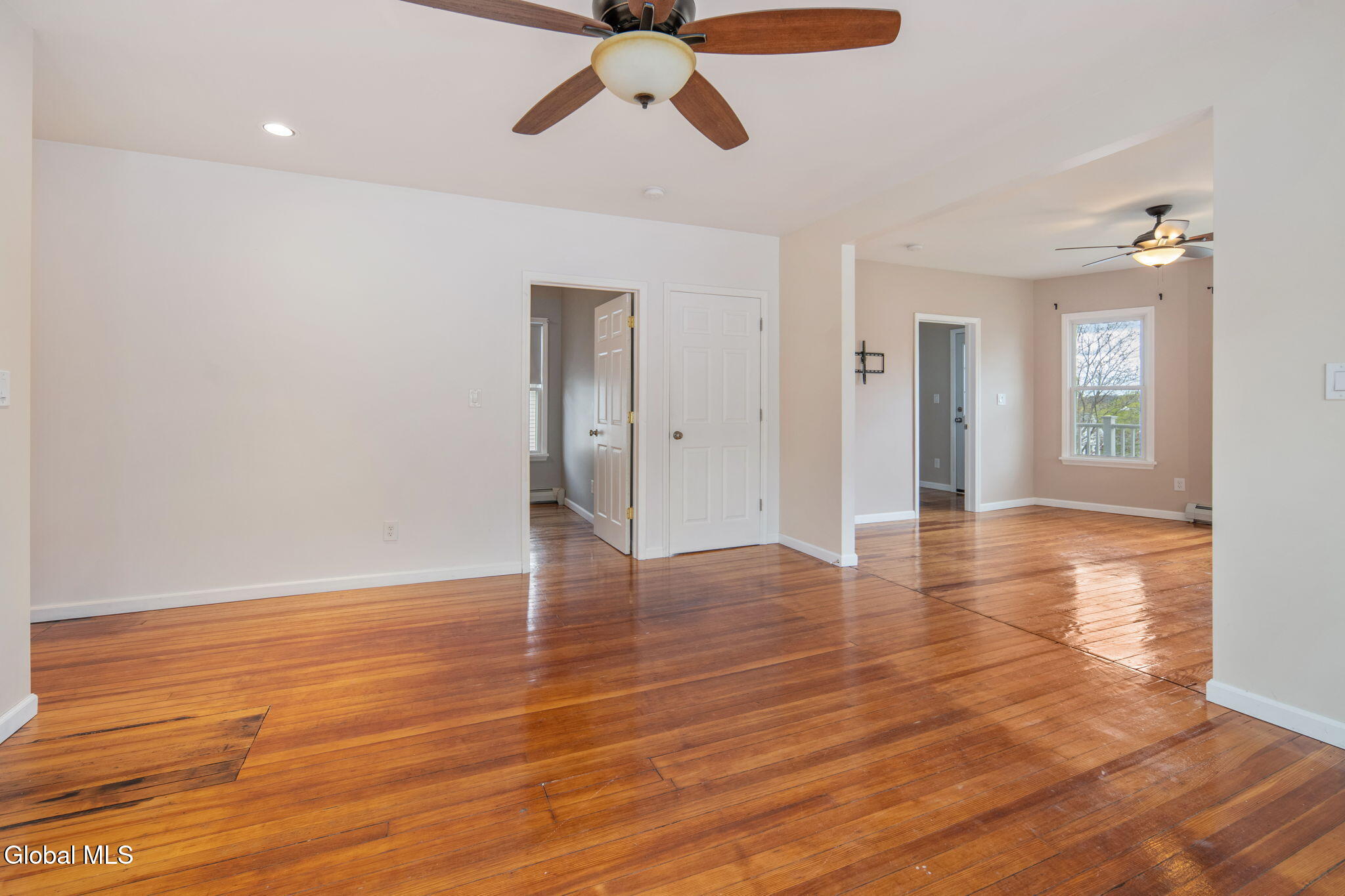 28 Pleasant Street Voorheesville NY 12186