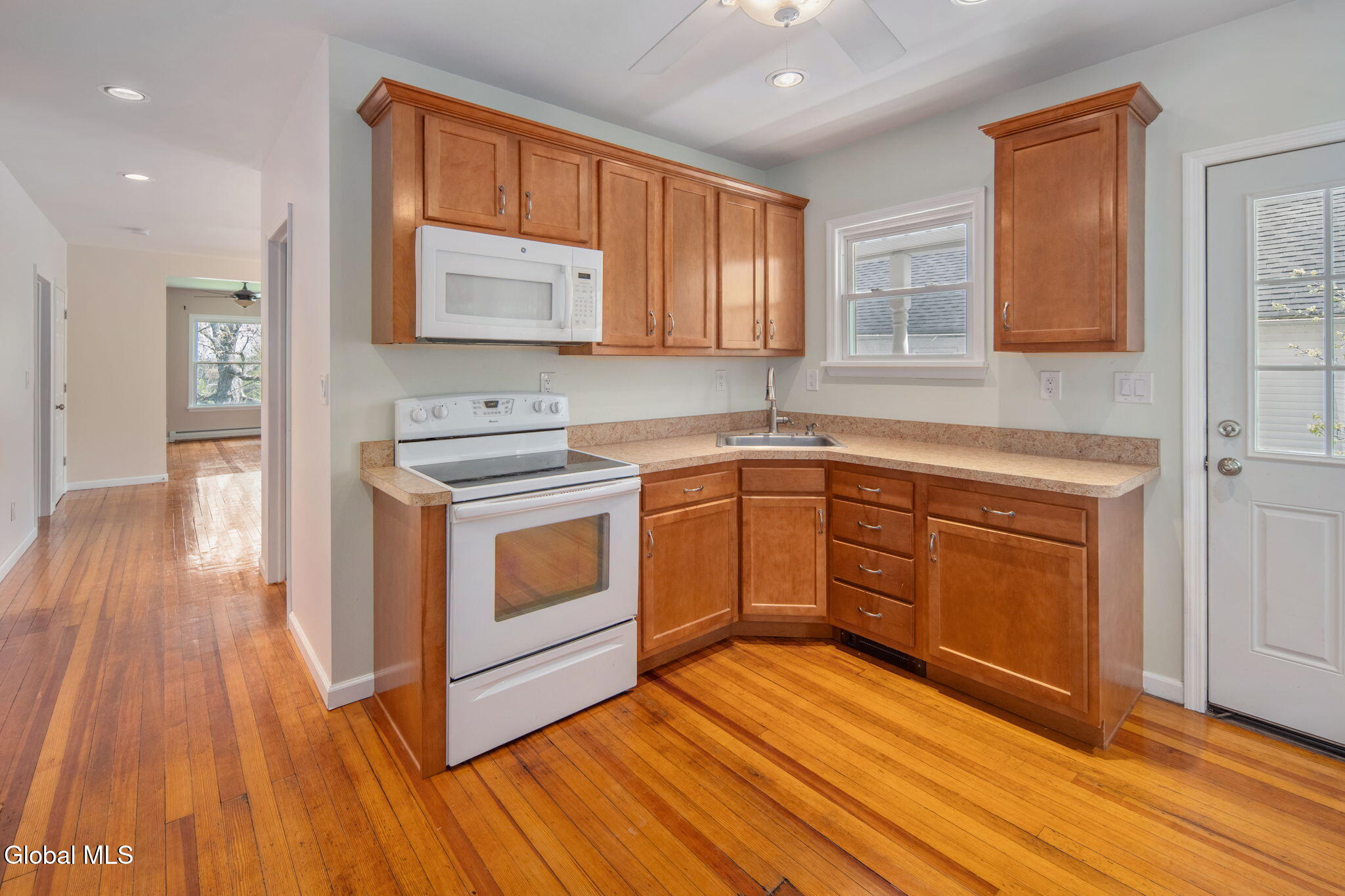 28 Pleasant Street Voorheesville NY 12186