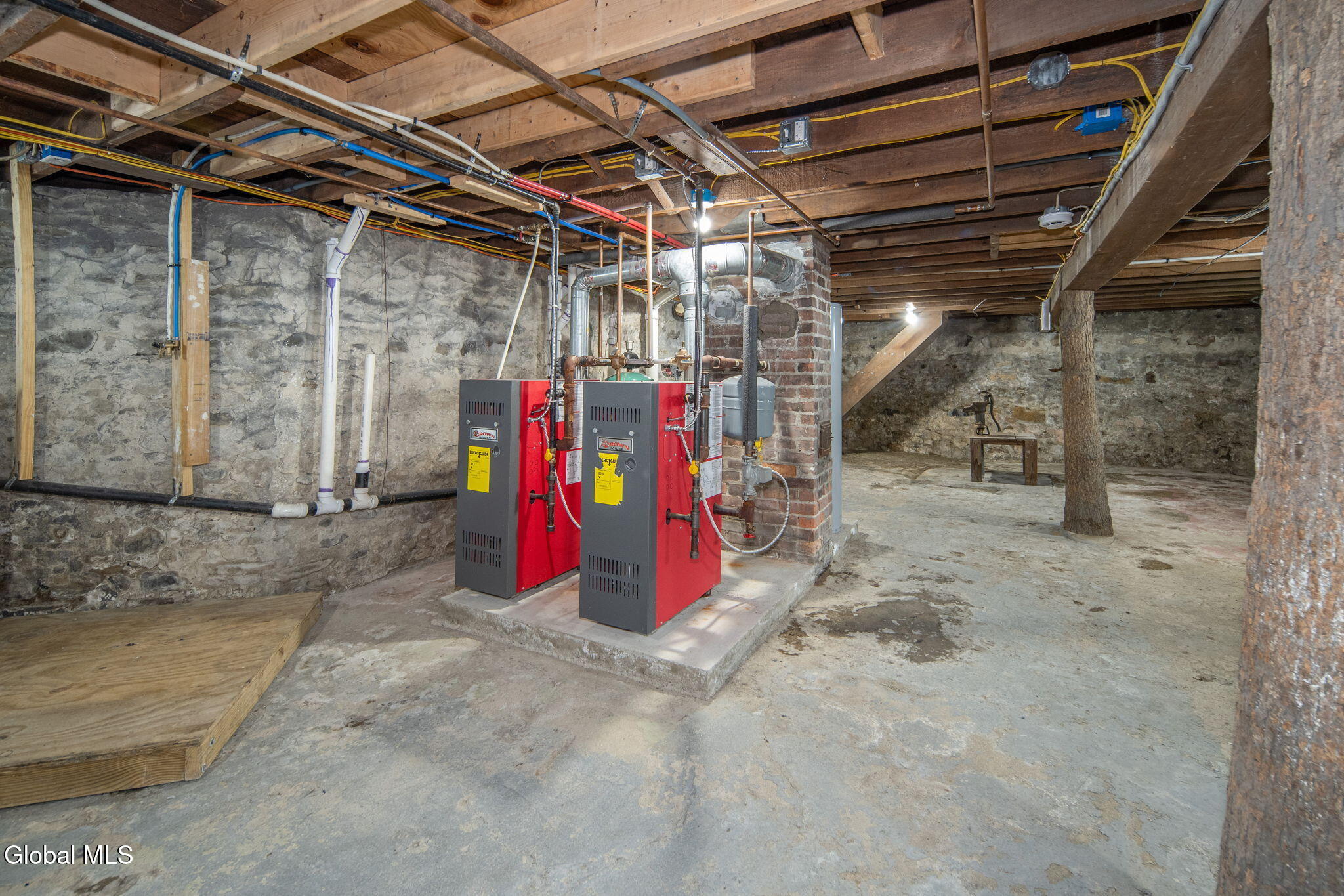 28 Pleasant Street Voorheesville NY 12186