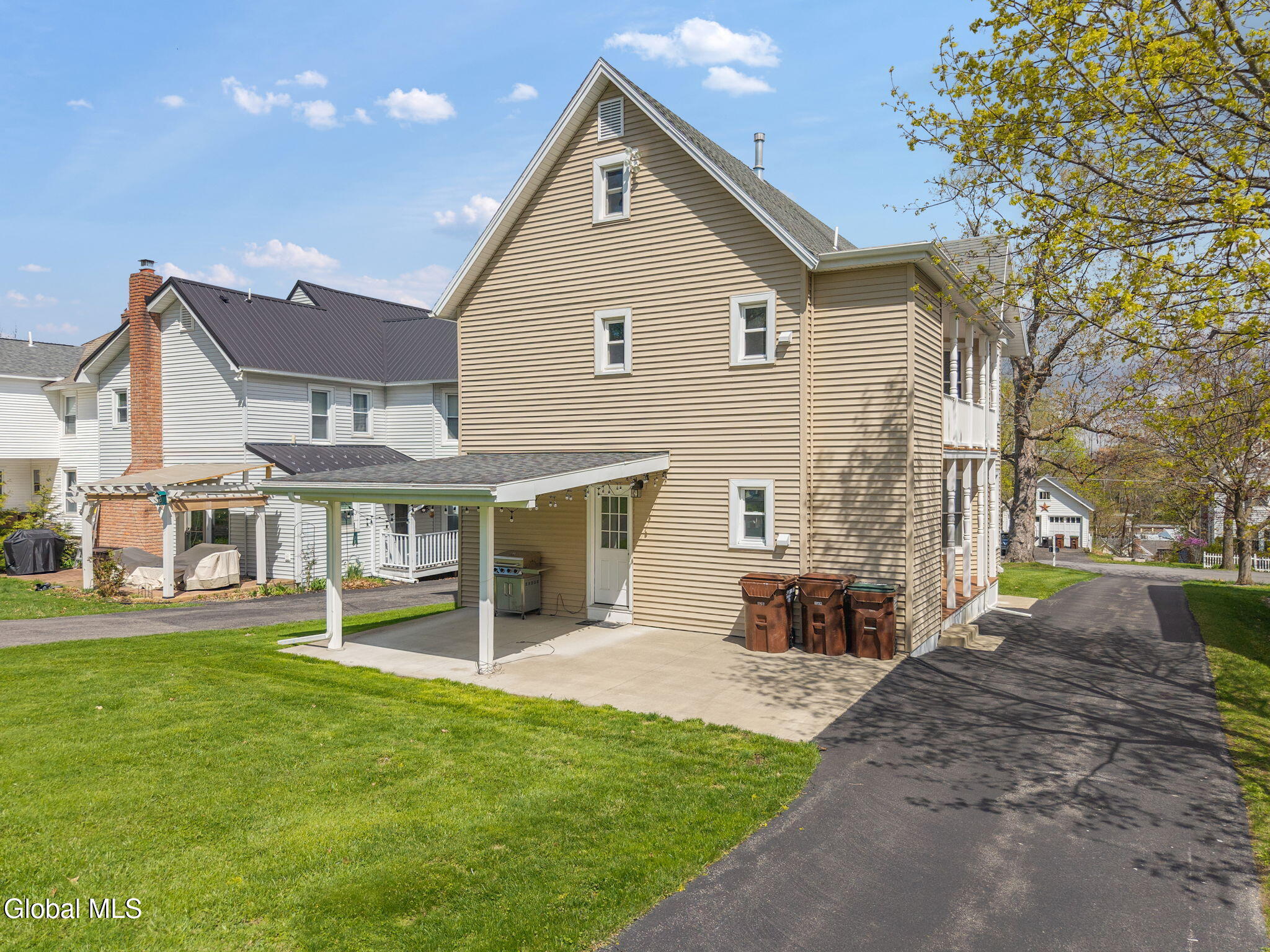 28 Pleasant Street Voorheesville NY 12186