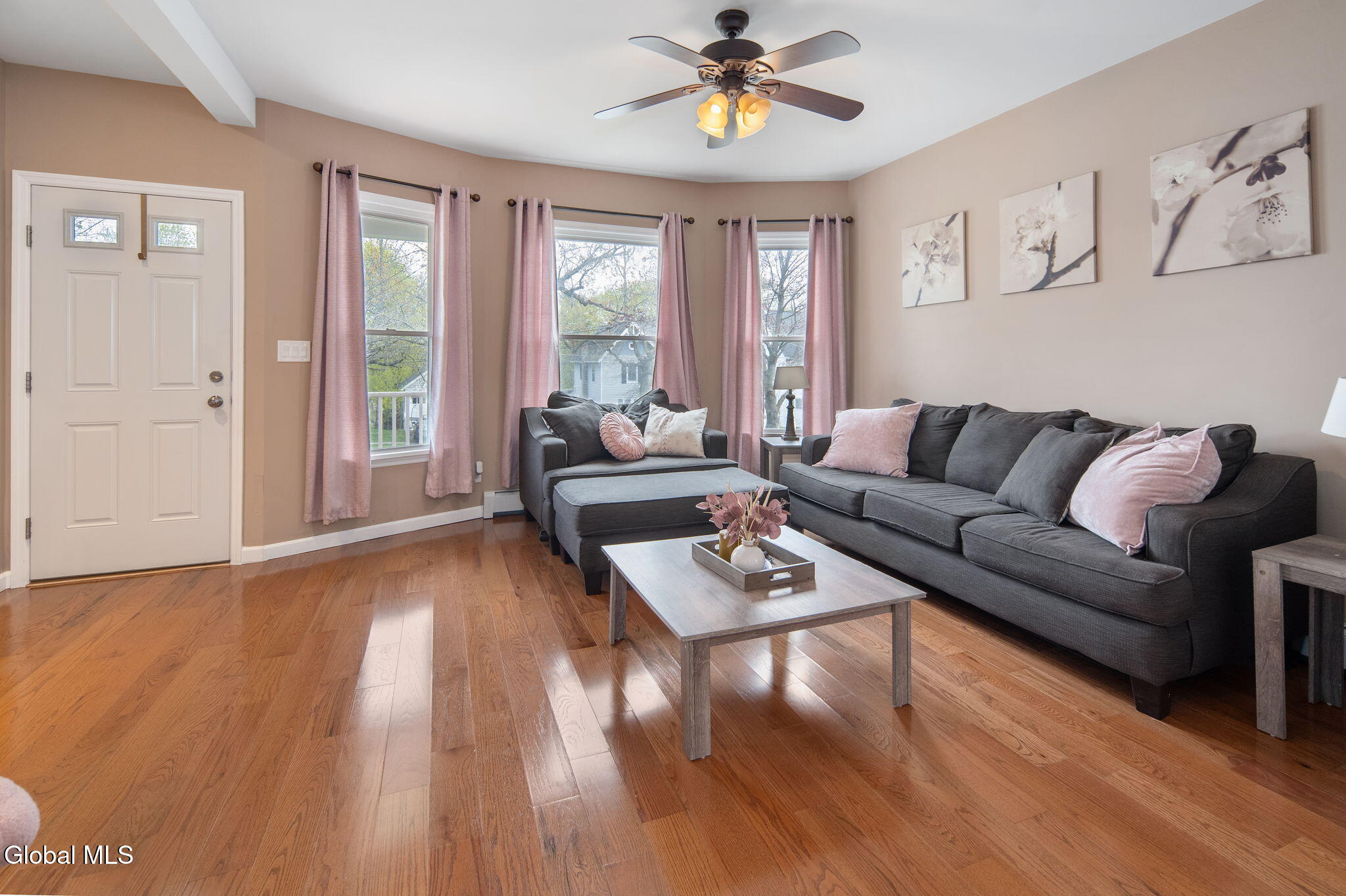 28 Pleasant Street Voorheesville NY 12186