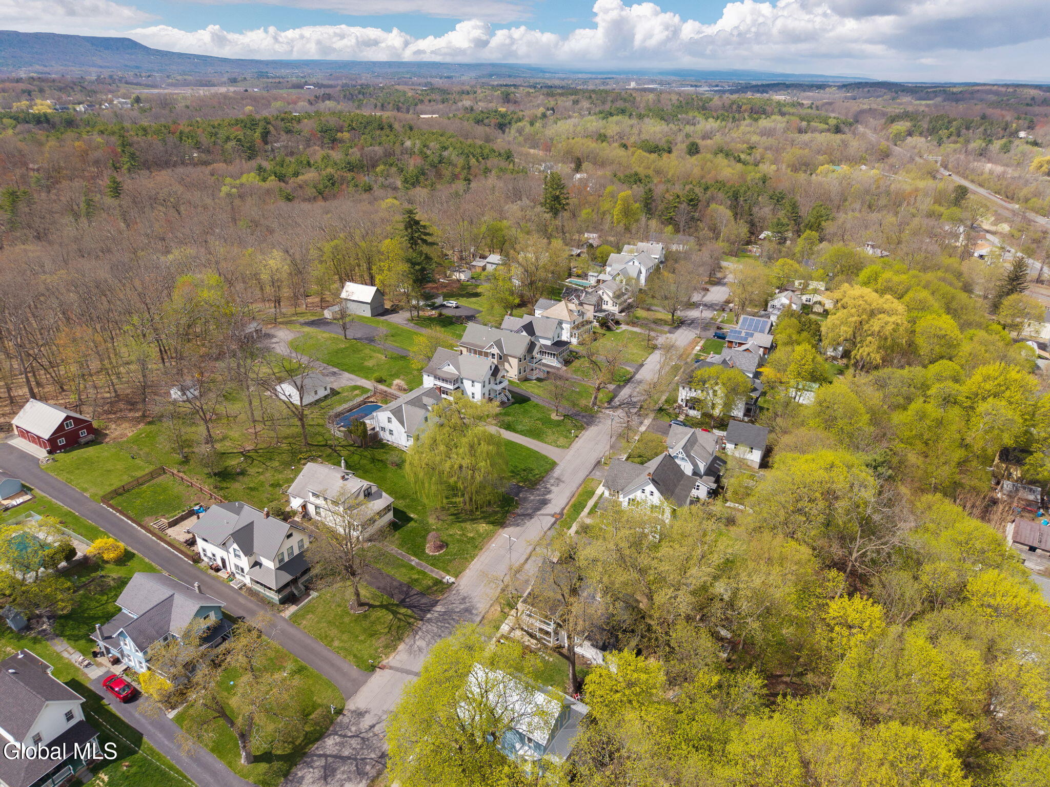 28 Pleasant Street Voorheesville NY 12186