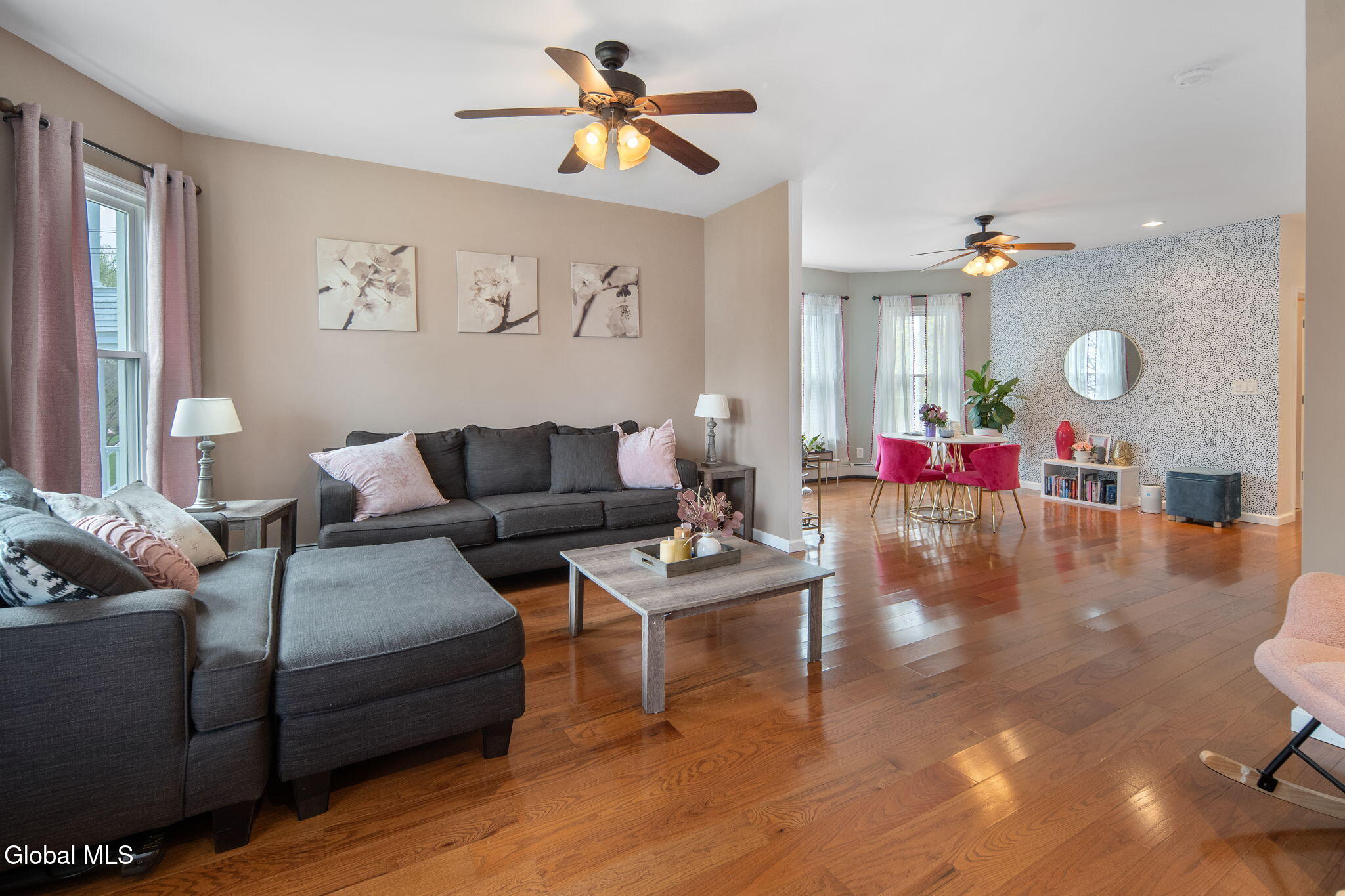 28 Pleasant Street Voorheesville NY 12186