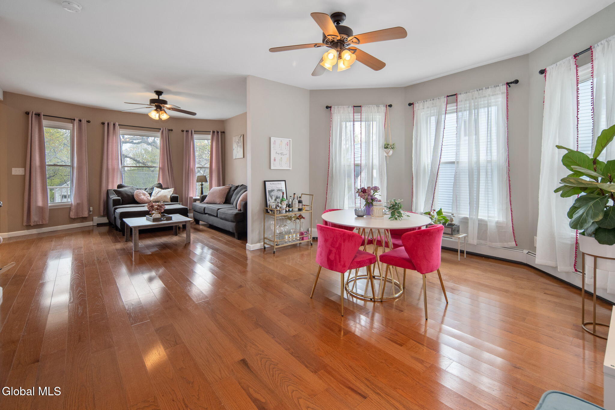 28 Pleasant Street Voorheesville NY 12186