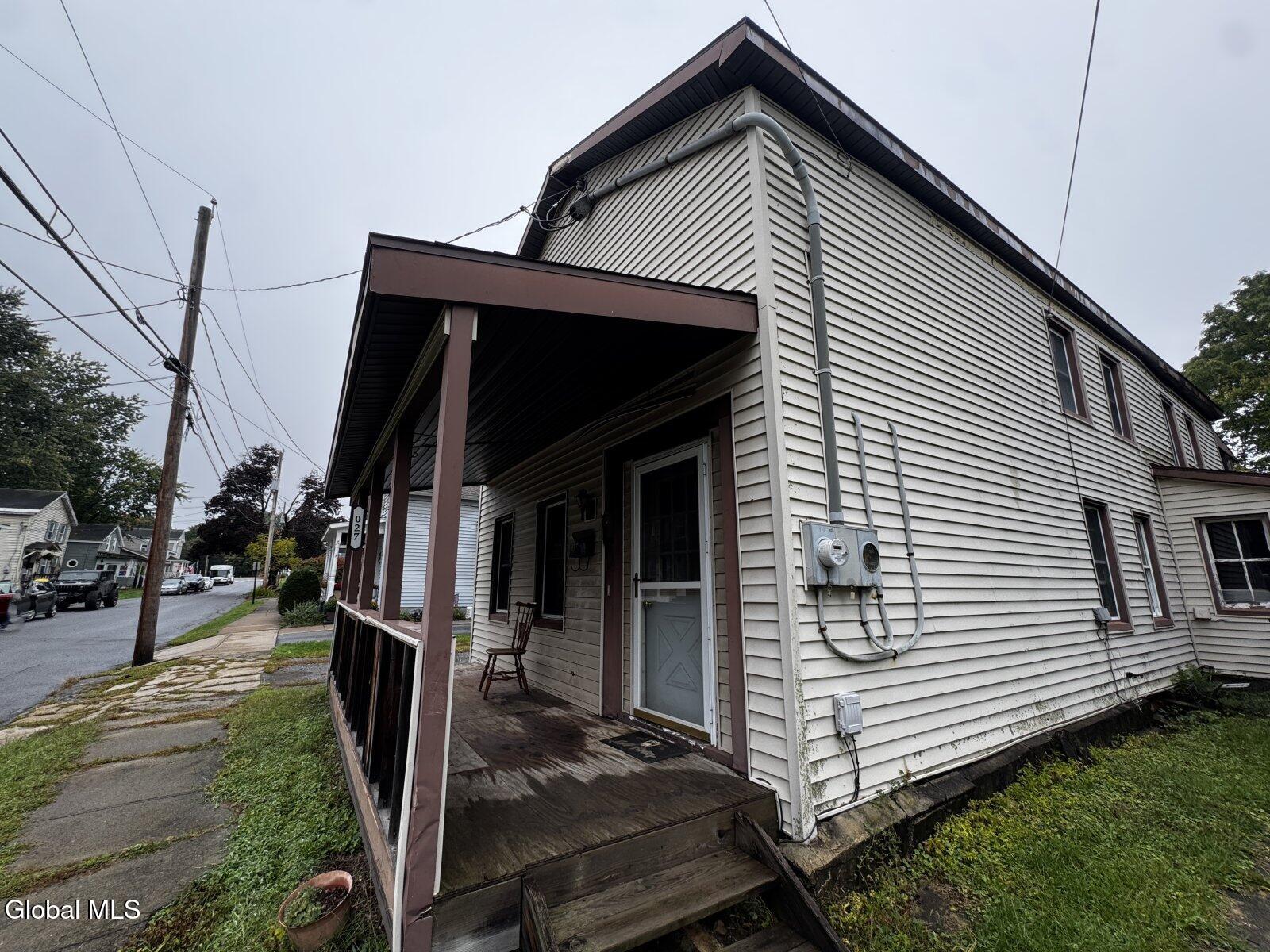 27 N High Street Ballston Spa NY 12020