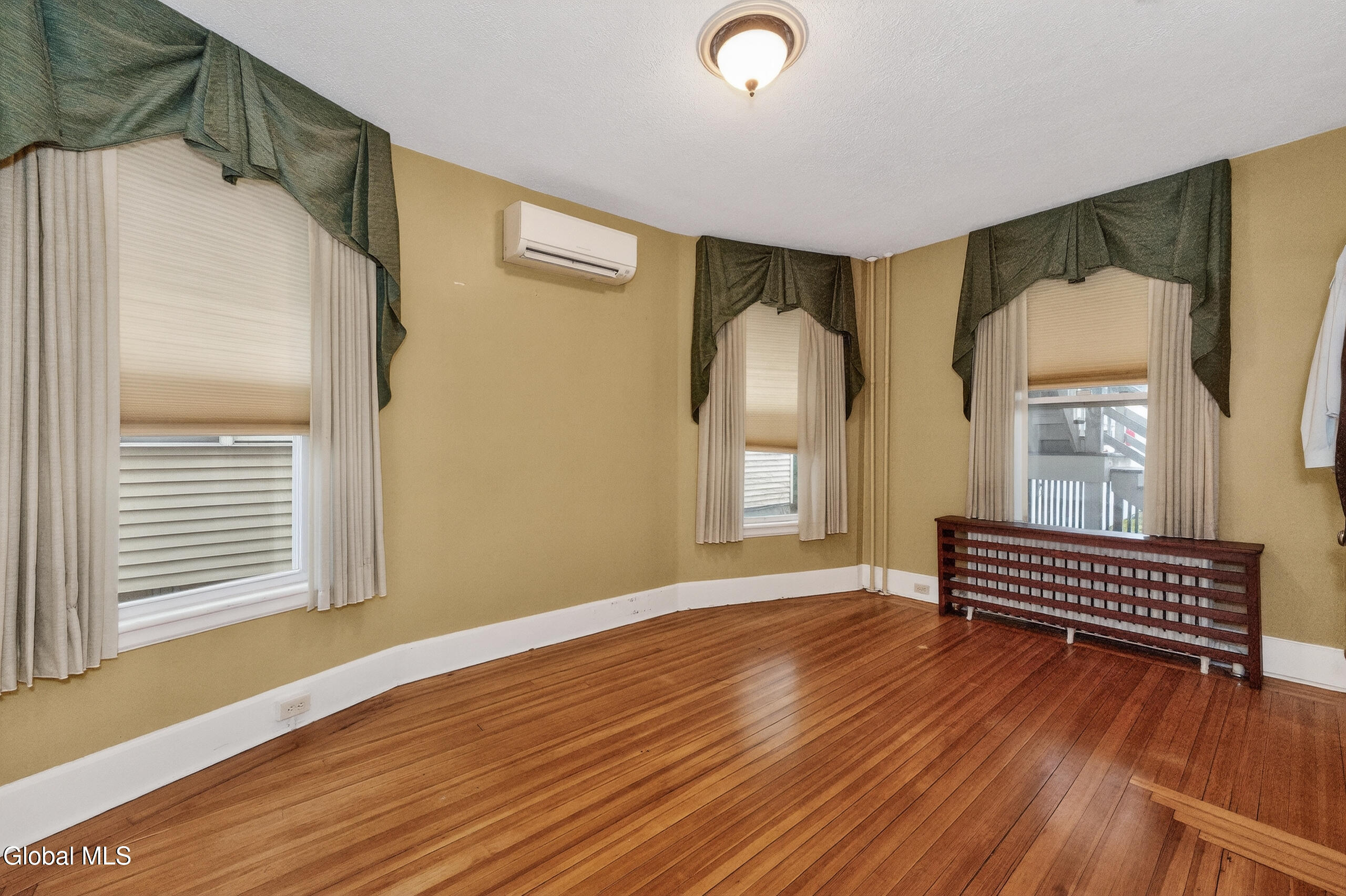 835 Lancaster Street Albany NY 12203
