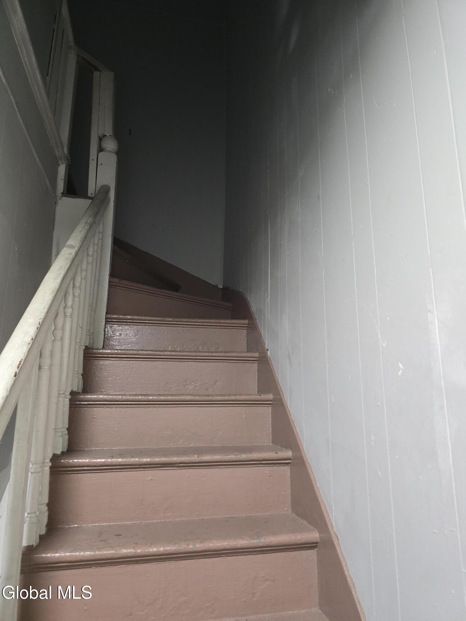 4 Hawk Street Schenectady NY 12307