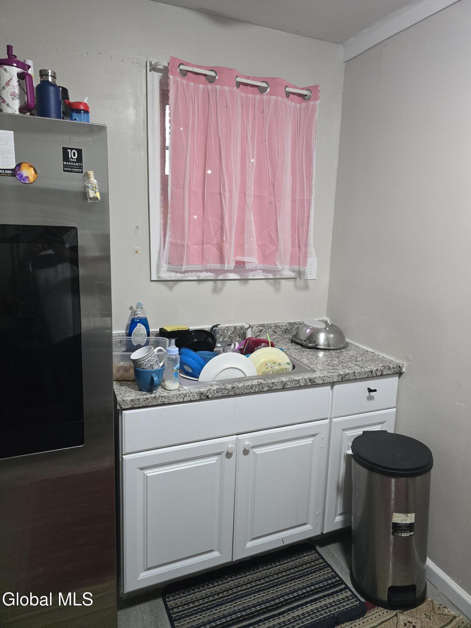 4 Hawk Street Schenectady NY 12307