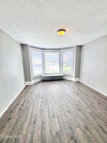 27 Mohawk Avenue Waterford NY 12188