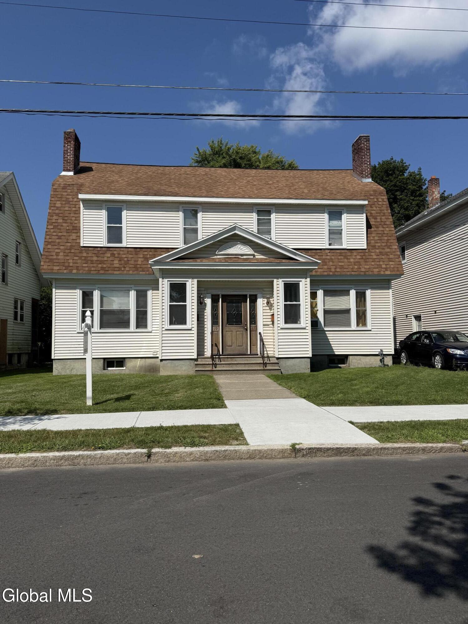 17 Lawnridge Avenue Albany NY 12208