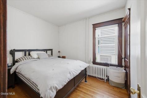 20 Alden Avenue Albany NY 12209