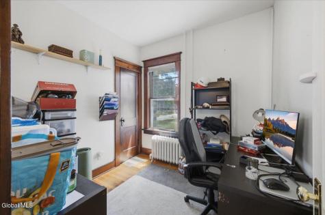 20 Alden Avenue Albany NY 12209