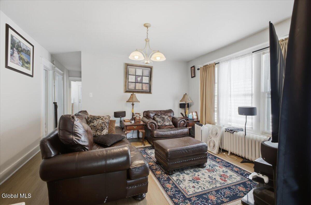 20 Alden Avenue Albany NY 12209