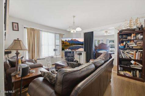 20 Alden Avenue Albany NY 12209