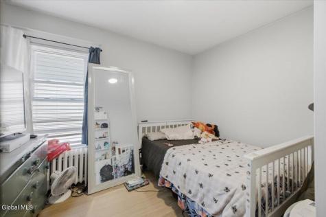 20 Alden Avenue Albany NY 12209