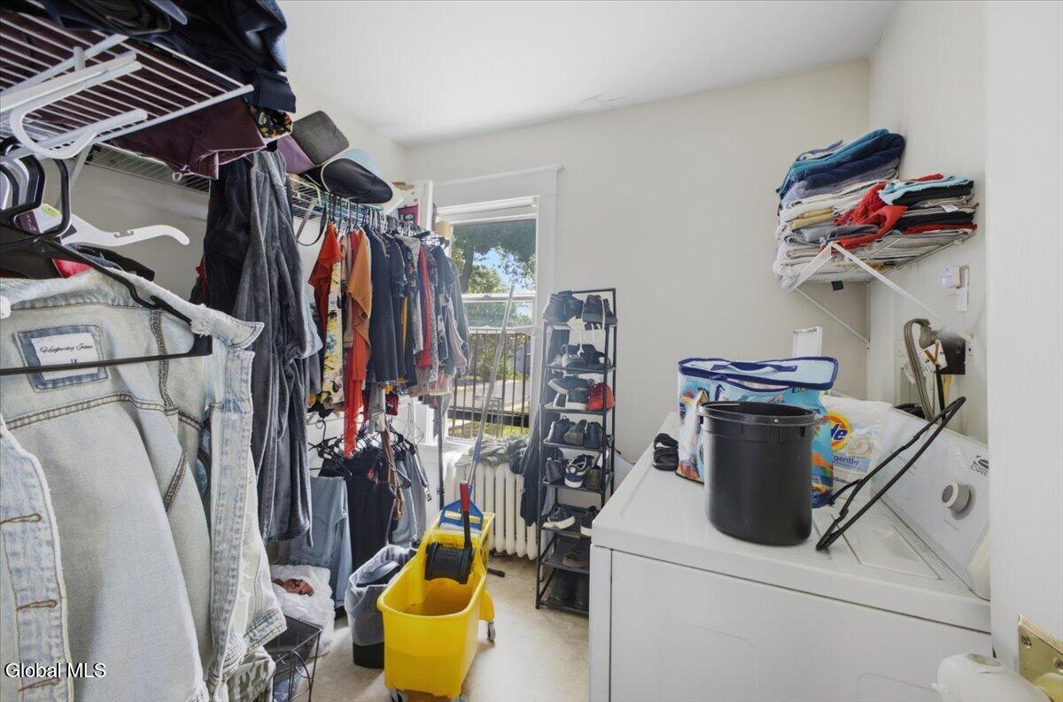 20 Alden Avenue Albany NY 12209