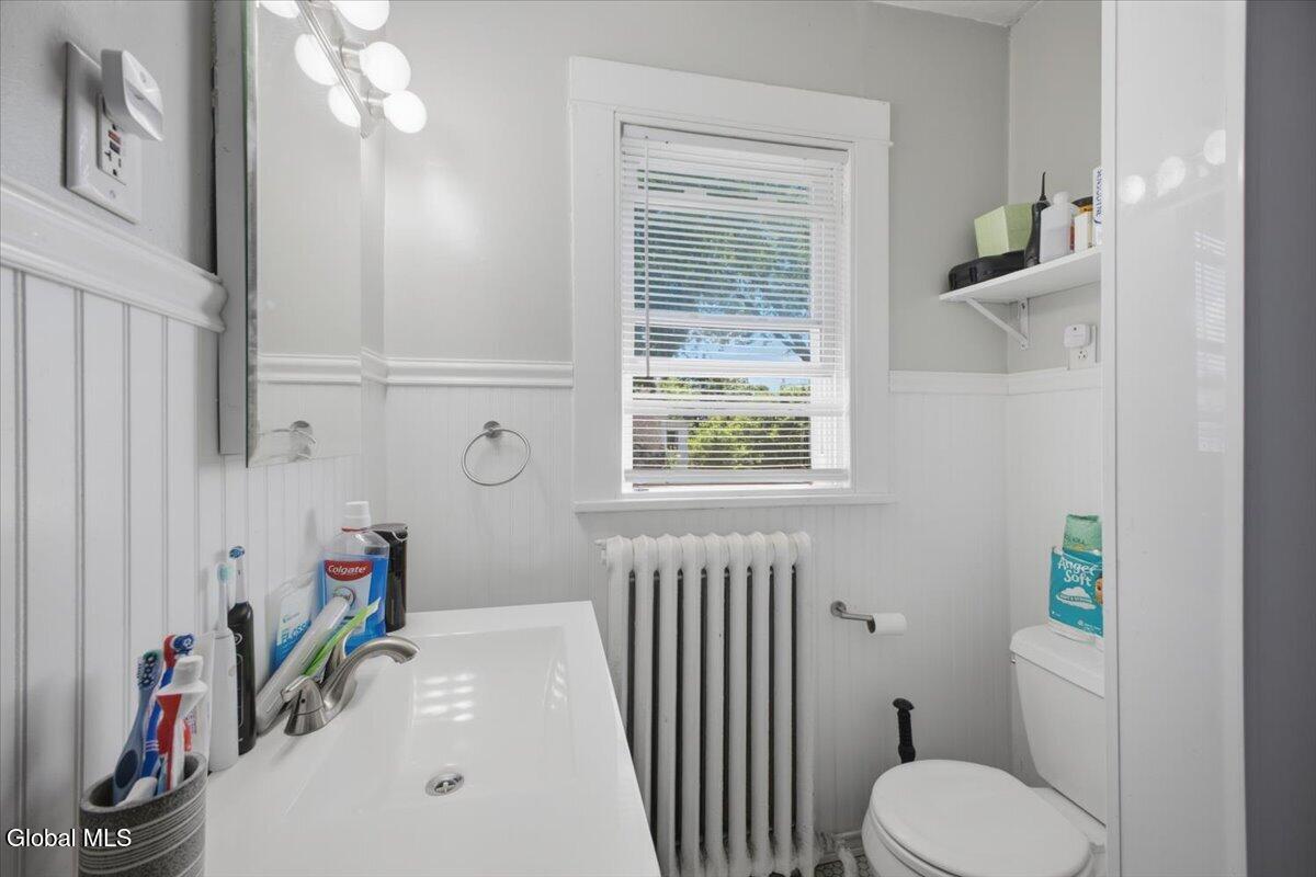 20 Alden Avenue Albany NY 12209
