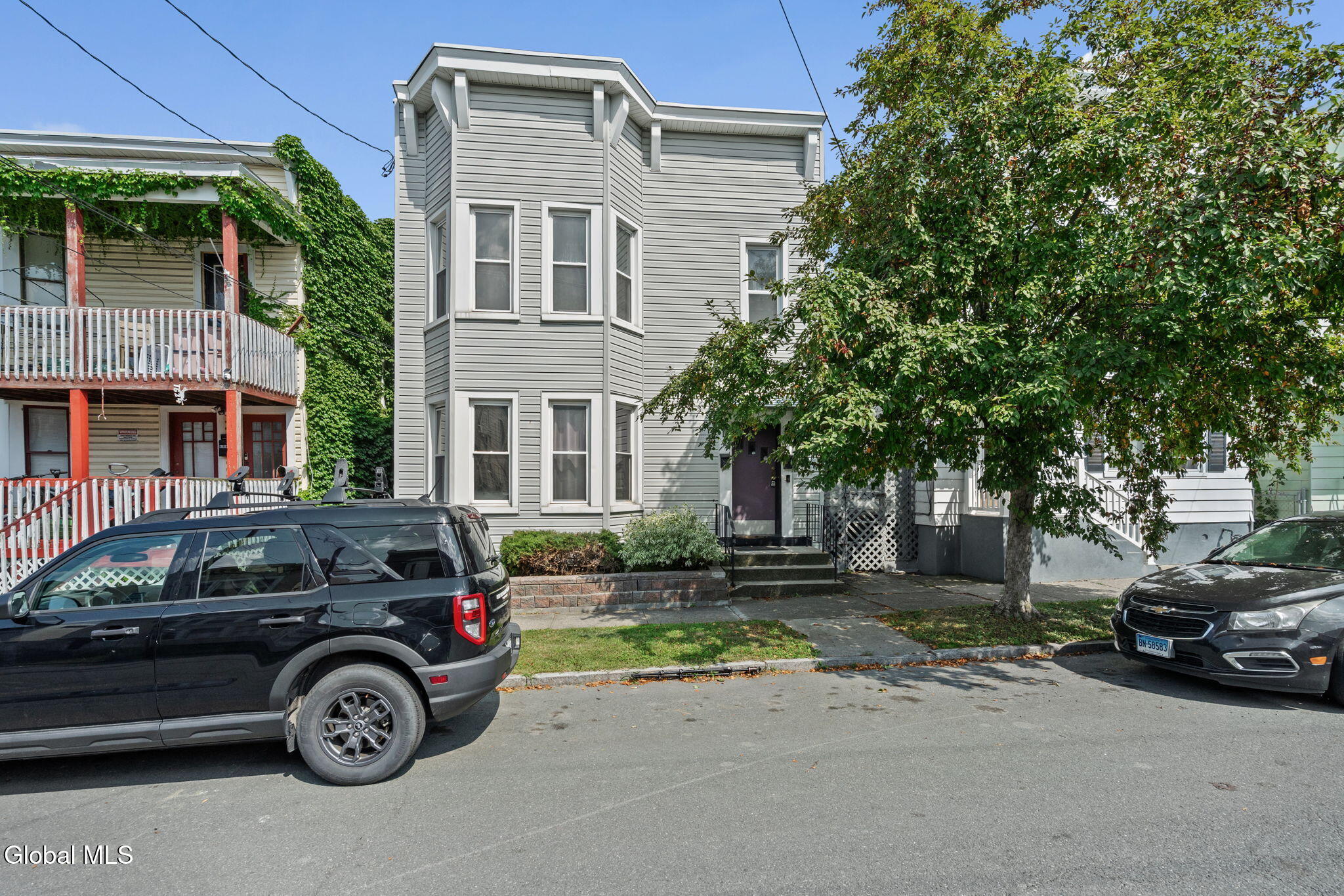 1622 6th Avenue Watervliet NY 12189
