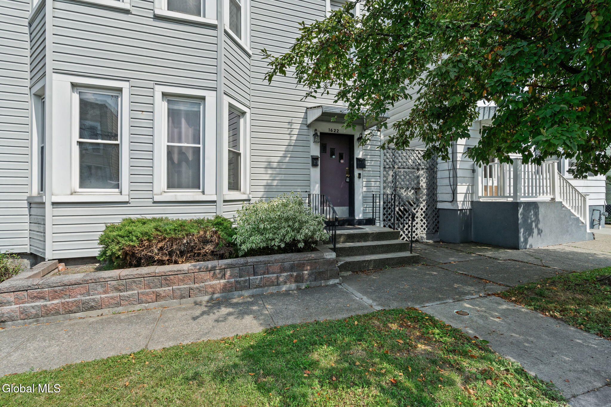 1622 6th Avenue Watervliet NY 12189